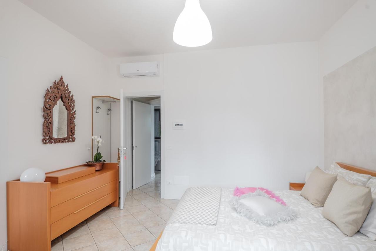 B&B Casa Gaia - Sirmione Exterior photo